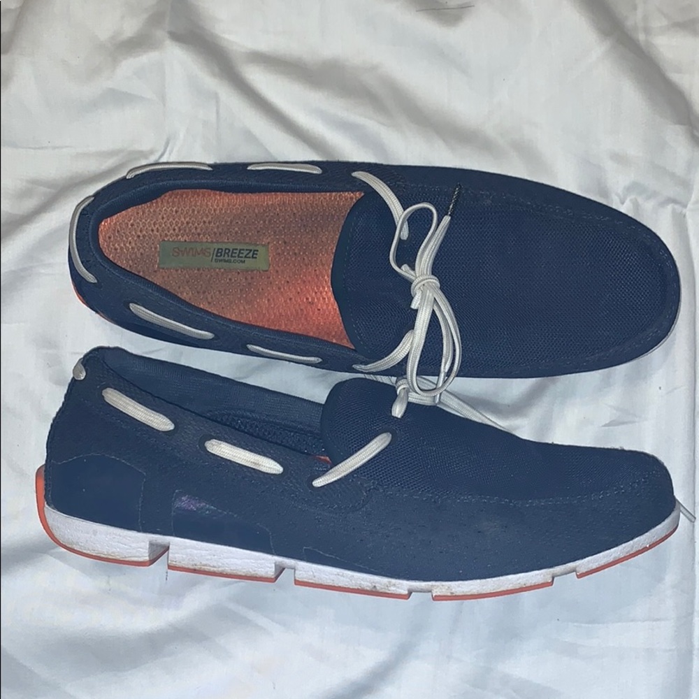 Swim shoes